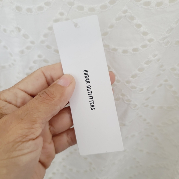 NWT Urban Outfitters White Eyelet Mini Dress Size M - Picture 7 of 8